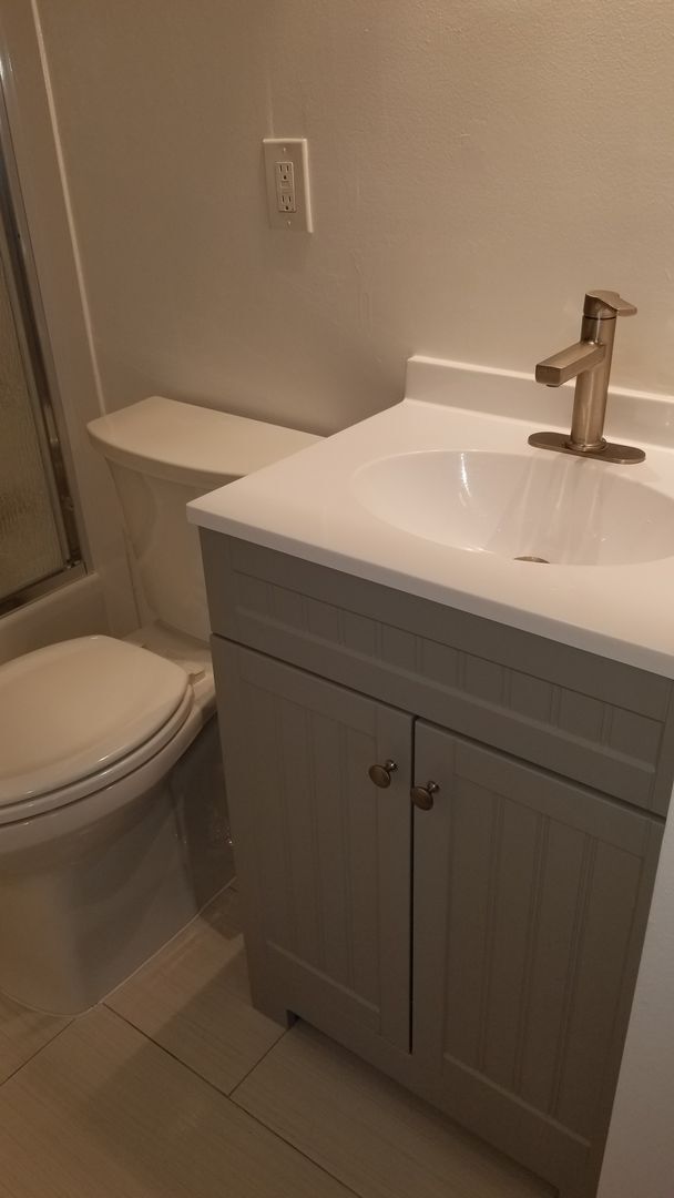 Building Photo - Newly Remodeled Home in East Davis