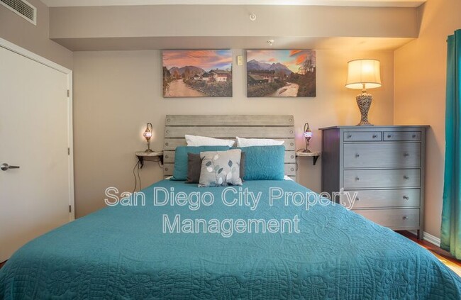 Building Photo - 450 J St