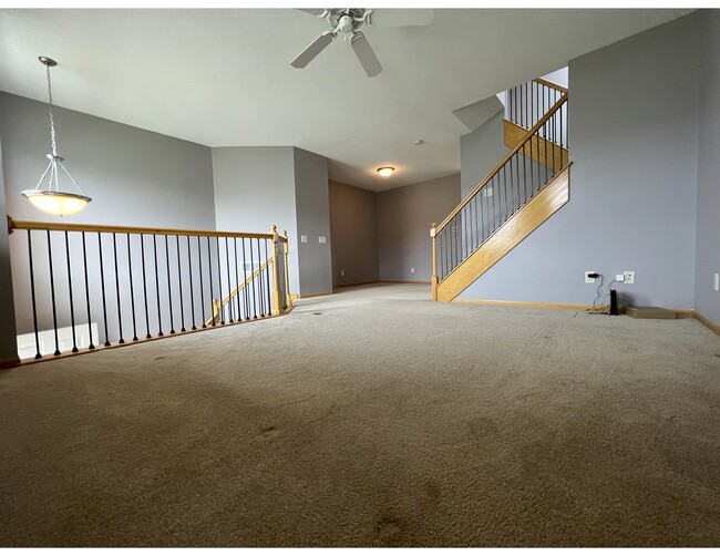 Building Photo - 4536 NE McDougal Ln