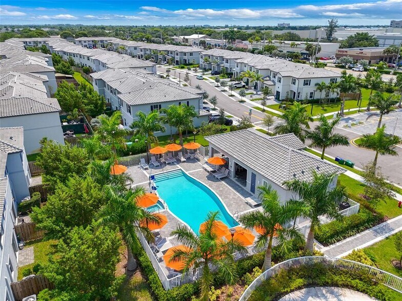 Building Photo - 11927 NW 46th St