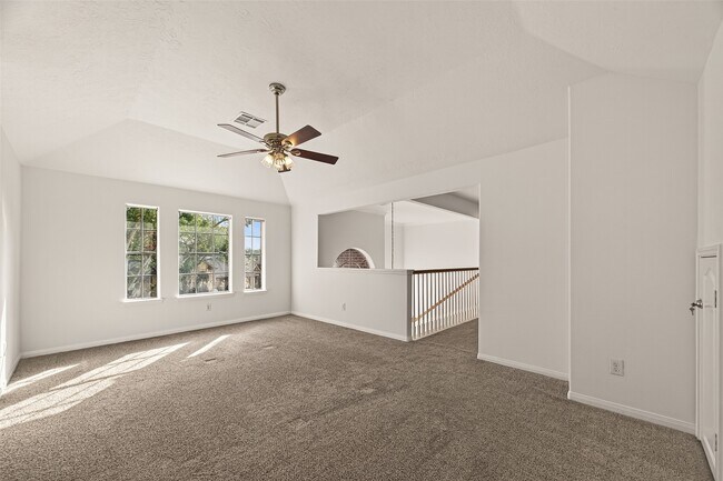 Building Photo - 3804 Dunlavy Dr