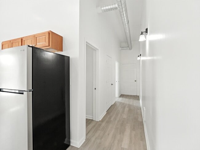 Building Photo - 6 Boardman St