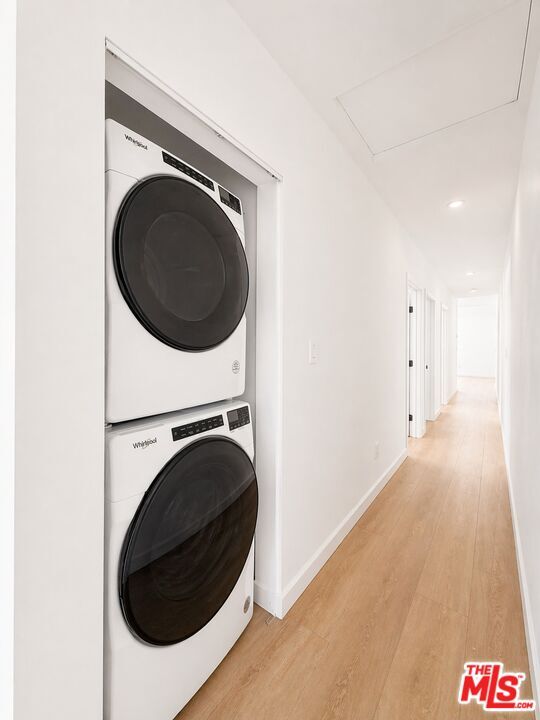 Building Photo - 818 N Genesee Ave