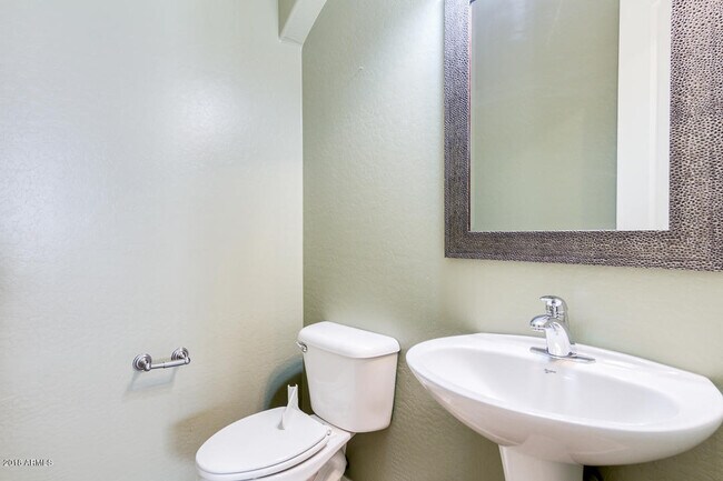 Building Photo - 24230 N 25th St