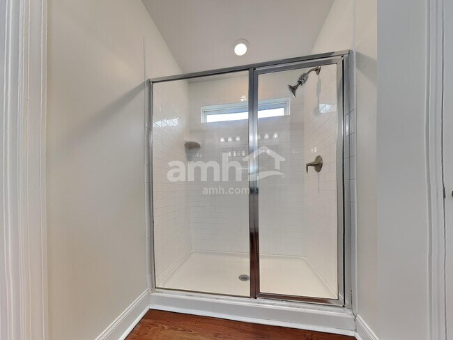 Building Photo - 3471 Shady Cove Ct