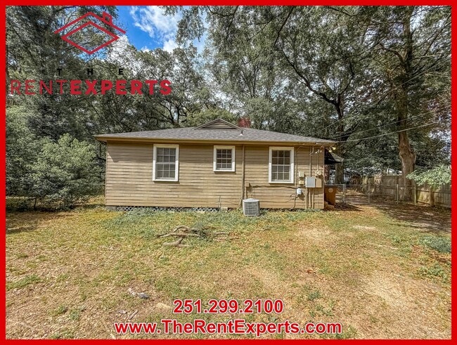 Building Photo - 5005 N Hillwood Cir