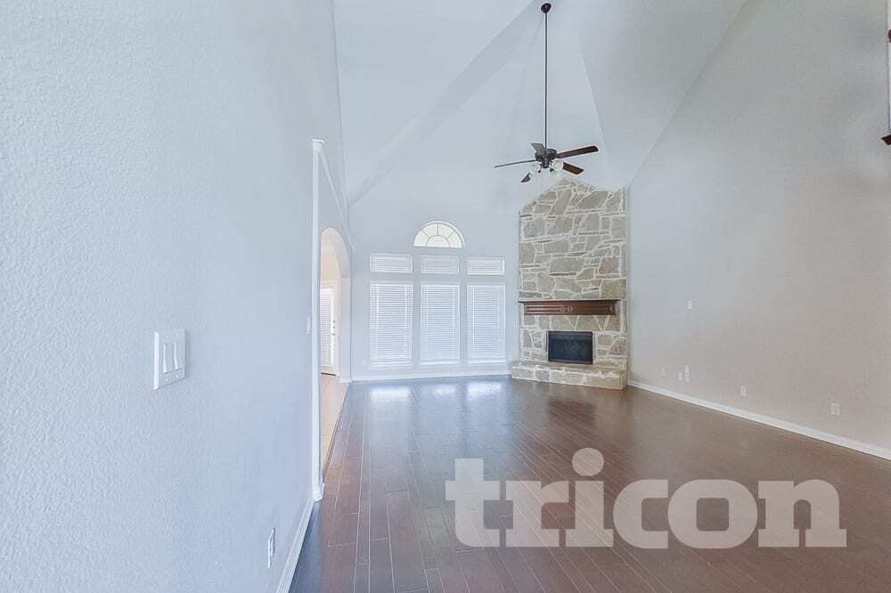 Building Photo - 131 Lake Trail Dr