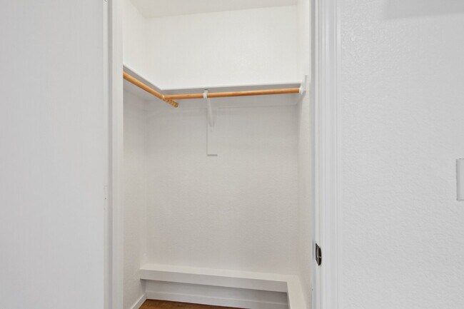 Building Photo - Updated Wildhorse Home | 2 Bed, 2 Bath | Corner Lot | Pets OK | W/D + Landscaping Included