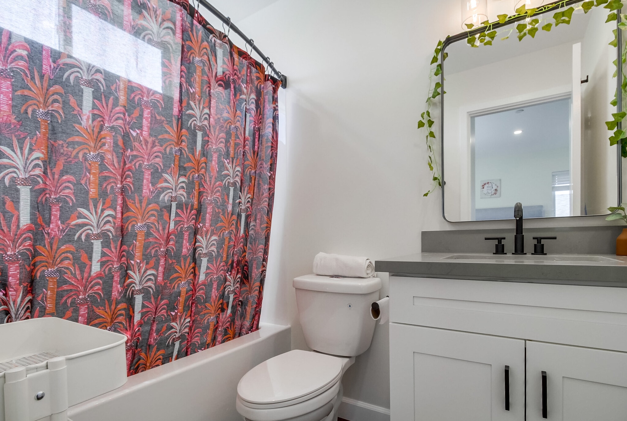 Experience comfort in our fully stocked bathrooms. - 721 E 22nd St