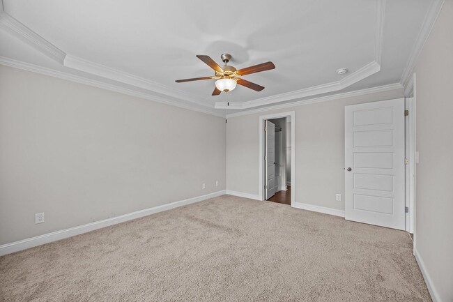 Building Photo - Three-bedroom, two-bathroom home located i...