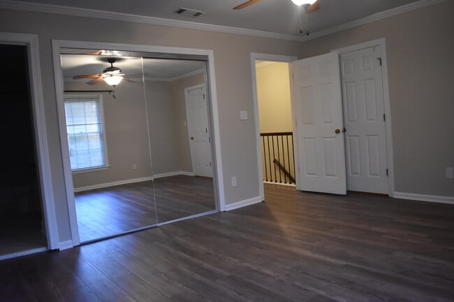 Building Photo - 23 Mt Vernon Cir