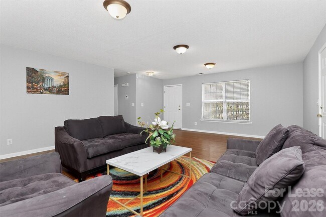Building Photo - 6238 King George Dr