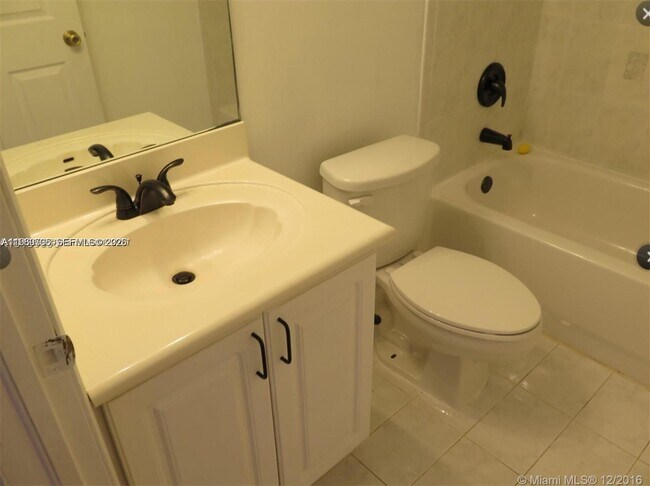 Building Photo - 11479 NW 60th Terrace