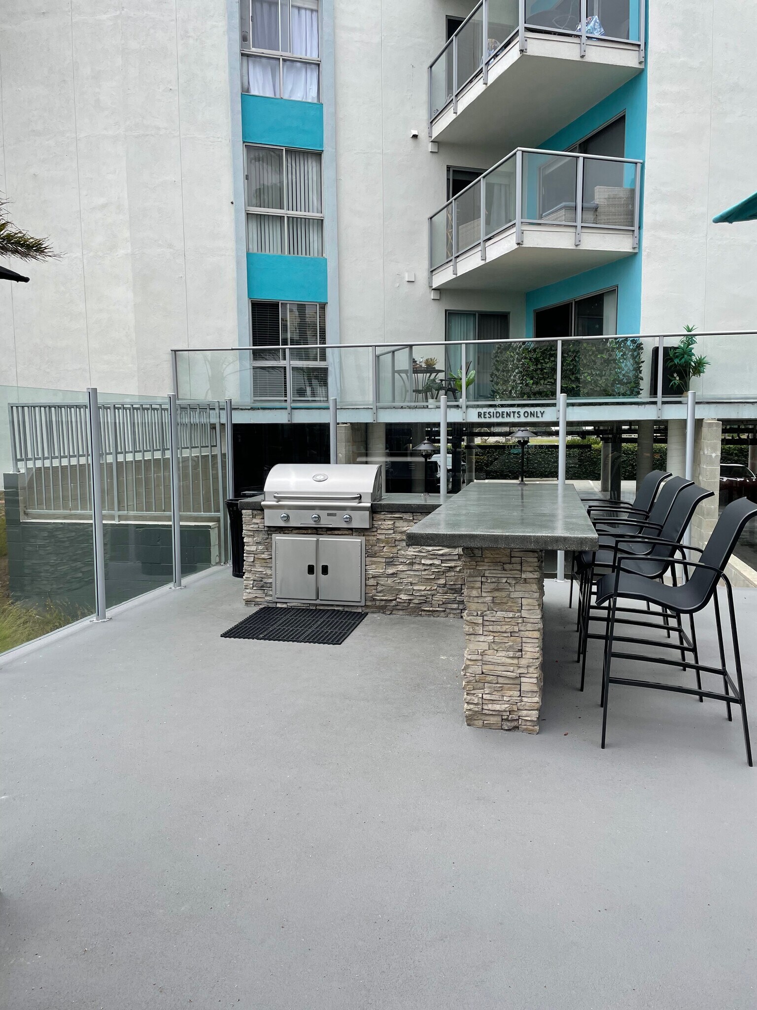 Building Photo - 630 The Vlg