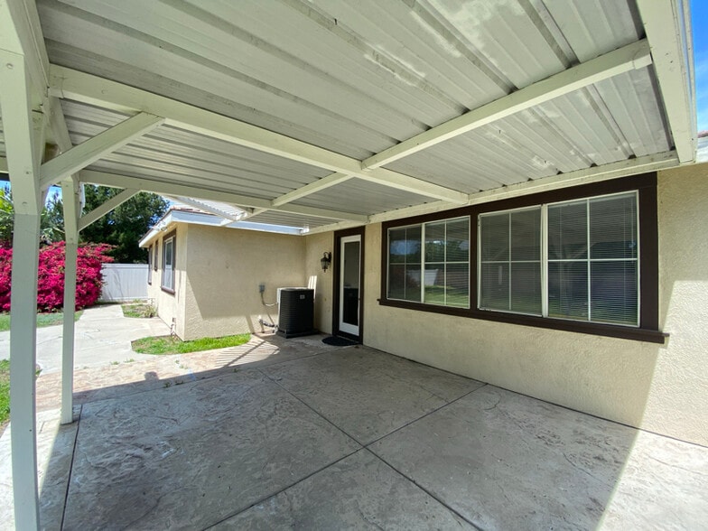 Building Photo - 11598 countryrise Ln