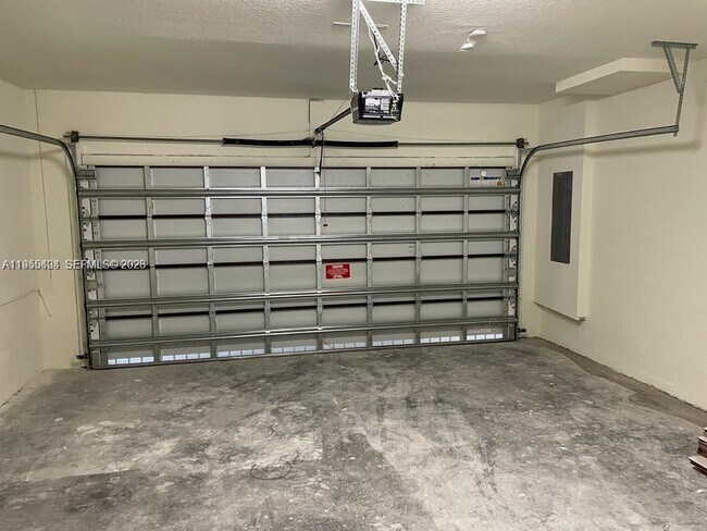 Building Photo - 4657 NW 83rd Pkwy