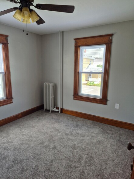 Building Photo - 104 Novitsky Ct
