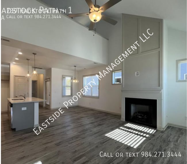 Building Photo - 739 Hadstock Path