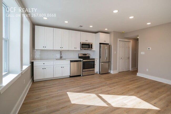 Building Photo - Two Bed Brewerytown Apartment