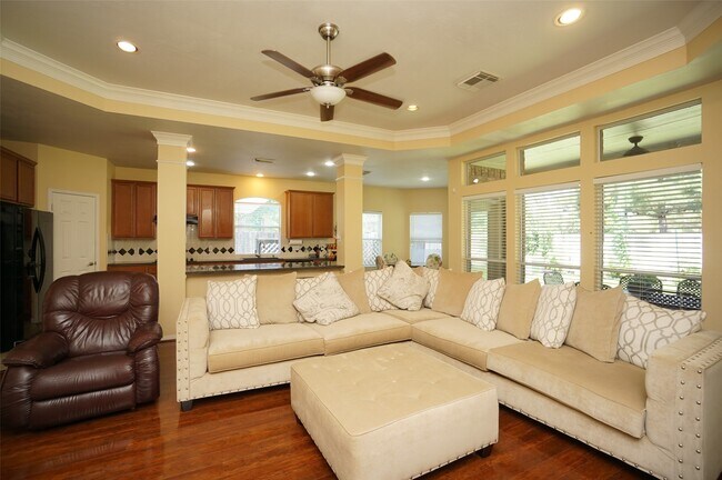 Building Photo - 26518 Blanchard Grove Dr