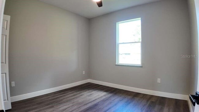 Building Photo - 4200 Leaf Rd