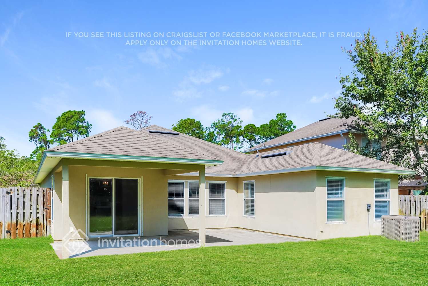 Building Photo - 305 Brantley Harbor Dr