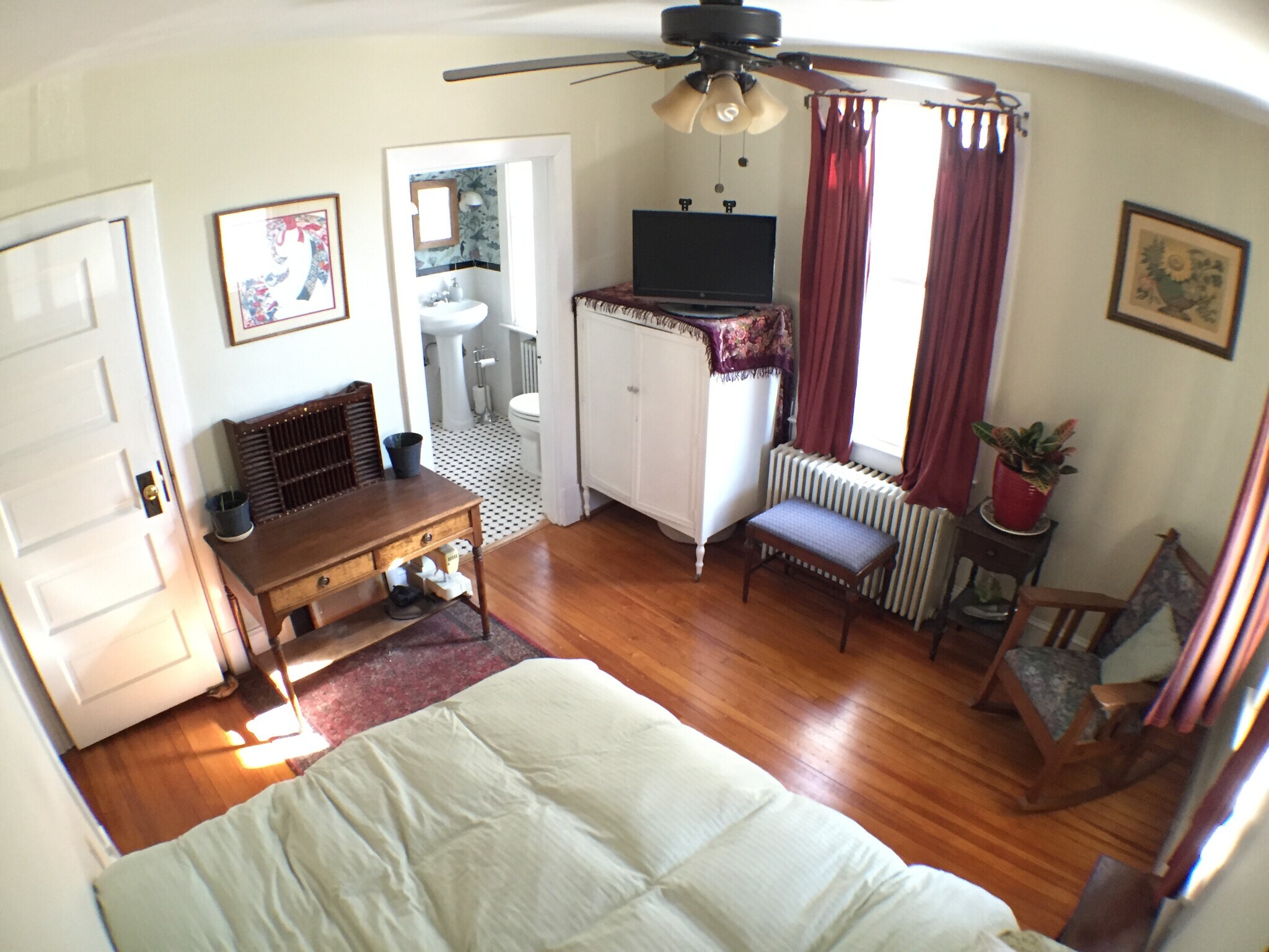 Building Photo - 1041 Taussig Place Northeast