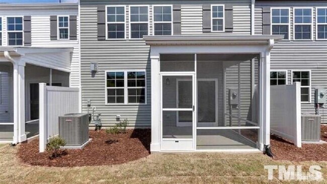 Building Photo - 120 Cambria Ln