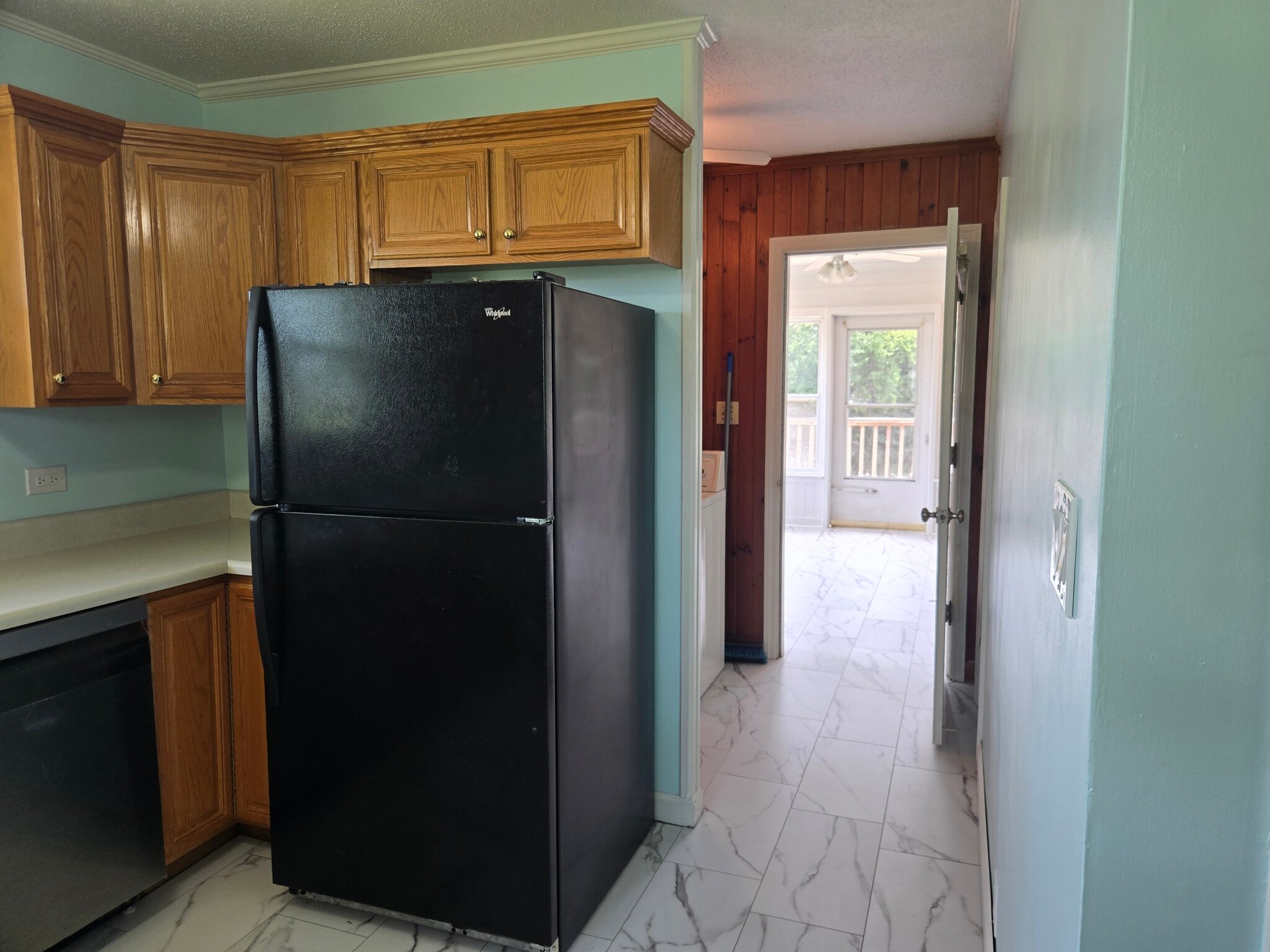 Building Photo - 507 Robinson Dr