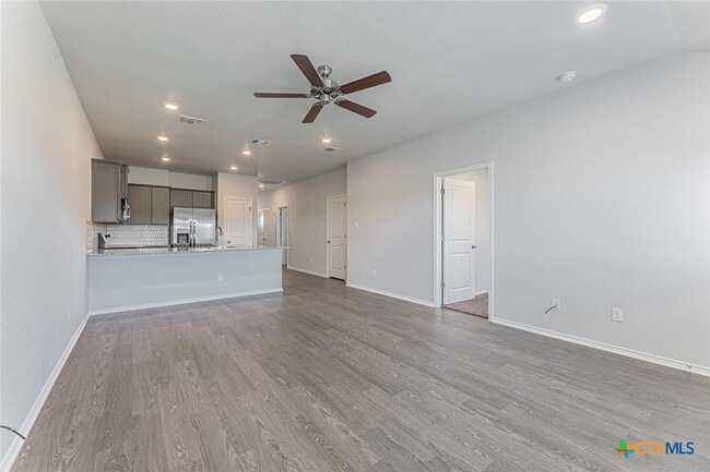 Building Photo - 1226 LEXINGTON Dr