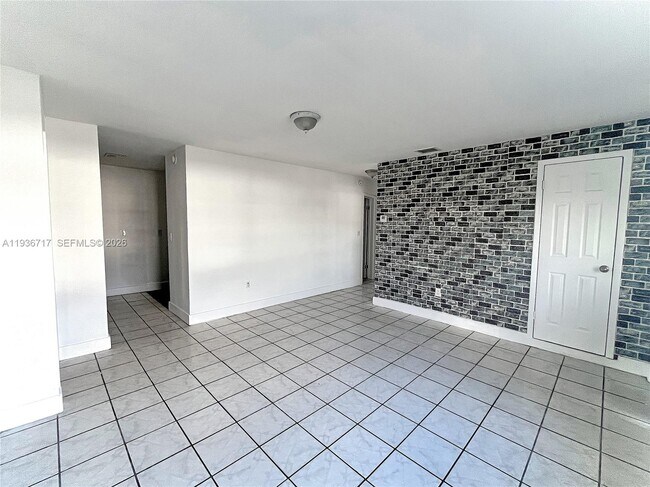 Building Photo - 20500 NW 28th Ave