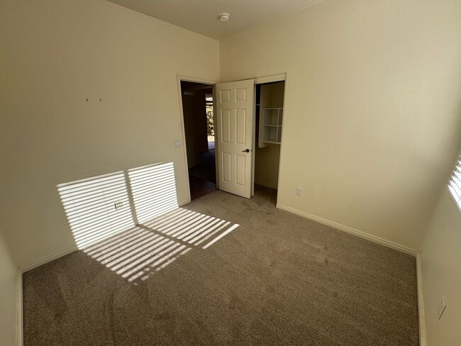 Building Photo - Coral Canyon Gem with NEW CARPET & TWO CAR...