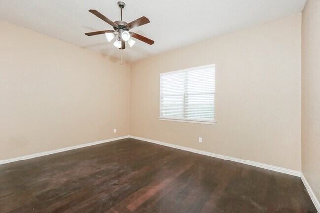 Building Photo - 6415 Diego Ln