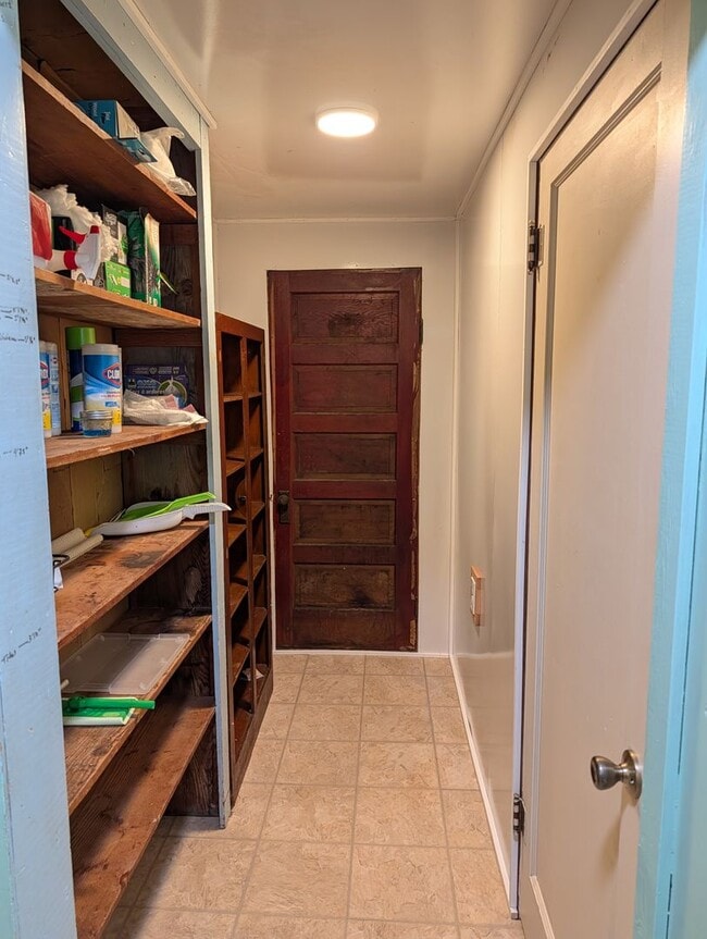 Building Photo - 12633 E Lake Dr