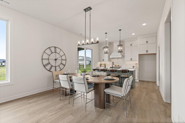 Building Photo - 4613 Estacada Dr