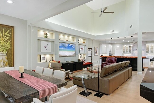 Building Photo - 7274 Villa D Este Dr