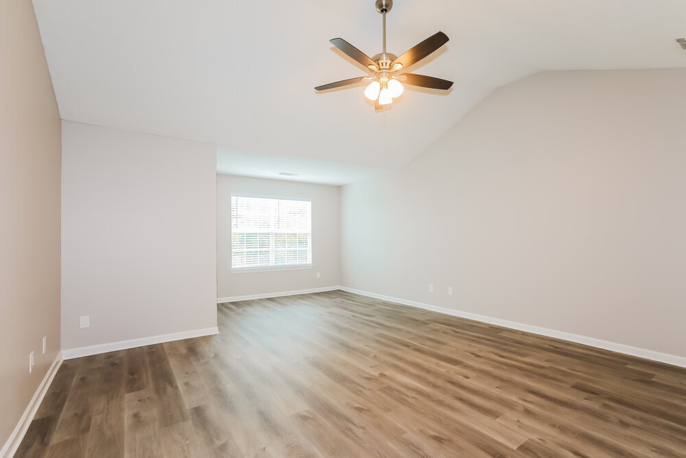 Building Photo - 142 Southwind Ln