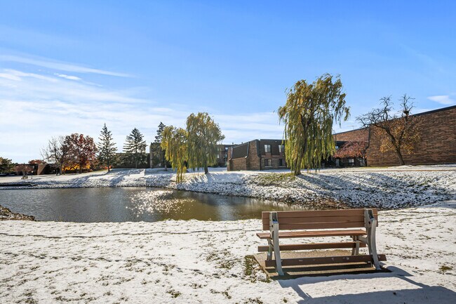 Building Photo - 629 Derry Ct