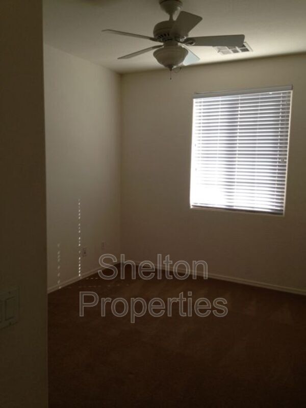 Building Photo - 21060 W Elm Way Ct