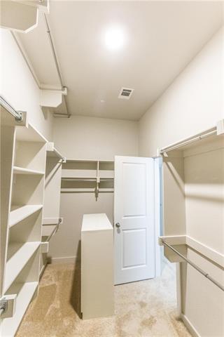 Building Photo - 420 Texas Dr