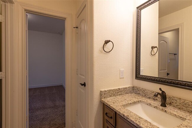 Building Photo - 4855 Bayou St.John