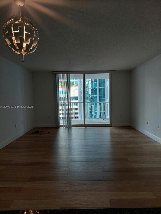 Building Photo - 1200 Brickell Bay Dr