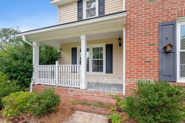 Building Photo - 2470 Lull Water Dr