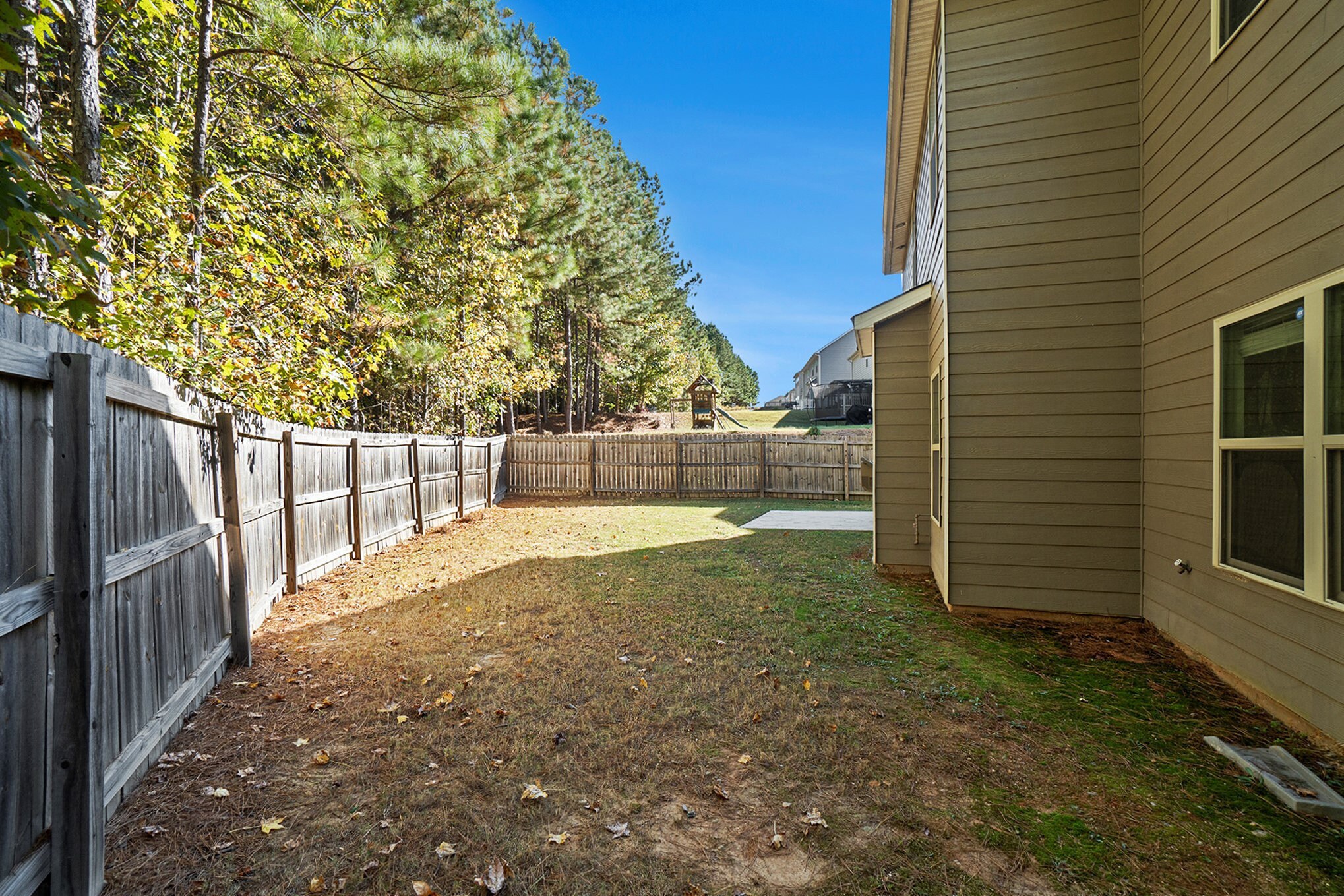 Building Photo - 3810 Brookhollow Dr