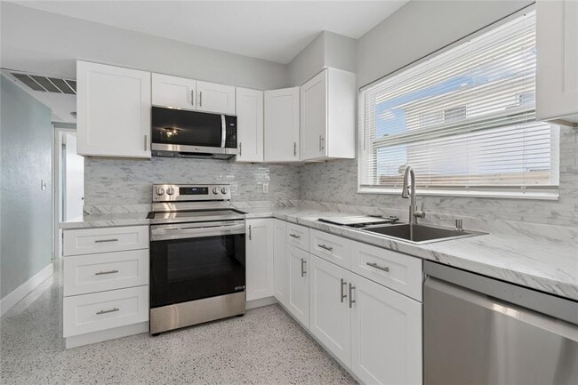 Building Photo - 3777 67th St N