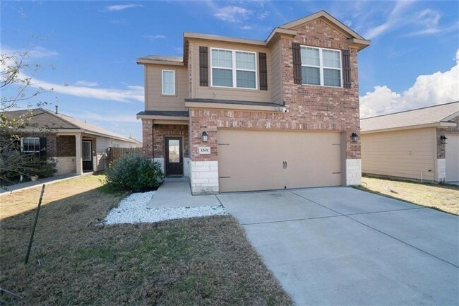 Building Photo - 1501 Treeta Trail