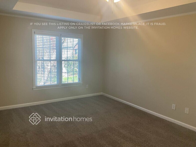 Building Photo - 2977 Kaley Dr NW