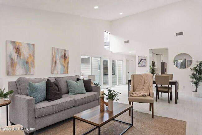 Building Photo - 12326 Arbor Dr