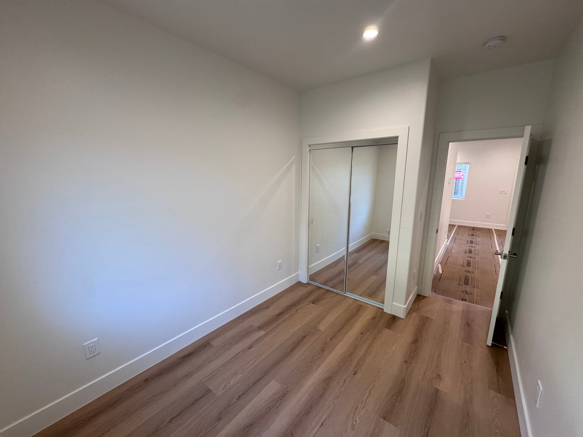 Building Photo - 1577 Cottonwood Dr