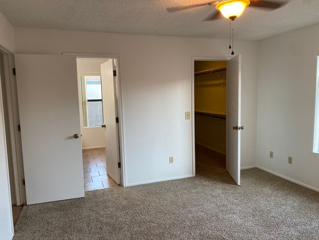 Building Photo - 4BR/2BA/2CG, 1710 sq.ft. rental in Sierra ...